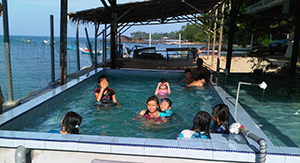 lundu resort