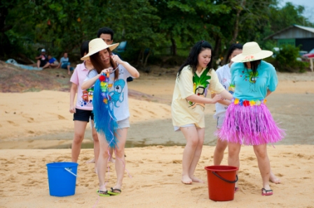 beach games