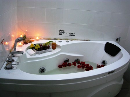 jacuzzi