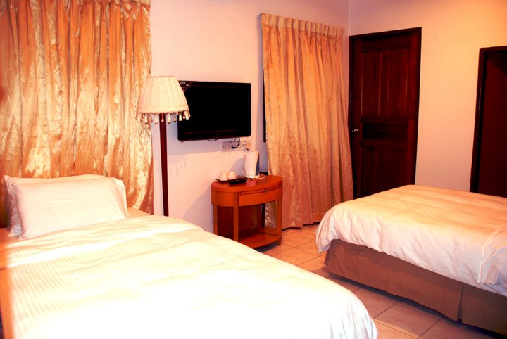 pandan beach accomodation